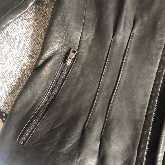 Banana Republic Genuine Black Leather Like New Size Small - Picture 5 of 7